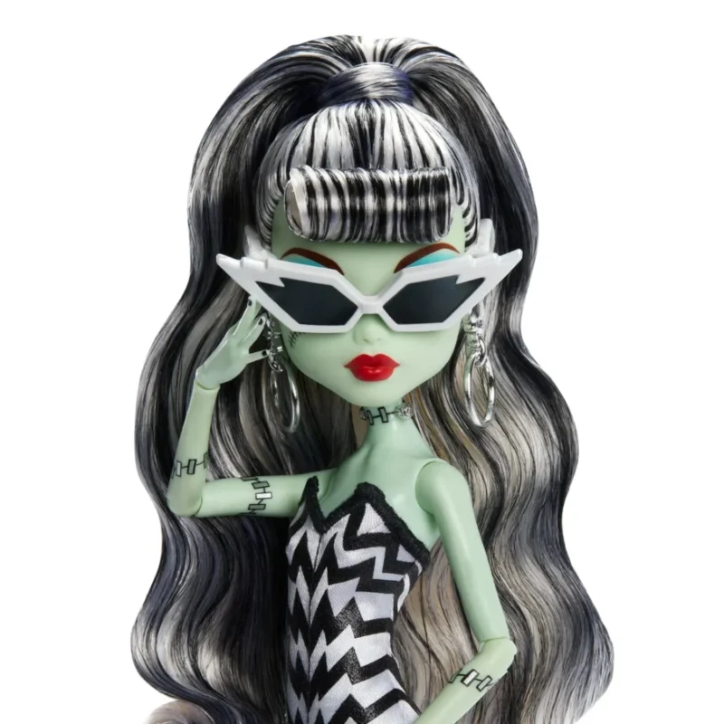 (PRÉ-VENDA) Monster High Skullector Frankie Stein x Barbie Doll (RESERVA 50% DO VALOR) - Imagem 4