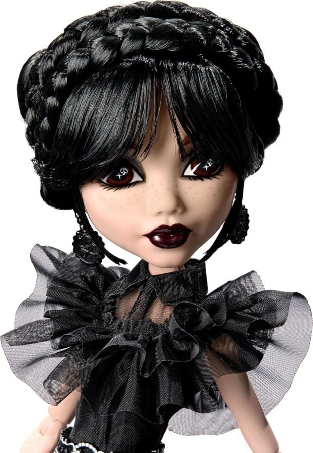 PRÉ-VENDA Monster High x Wednesday Addams Wandinha Rave'n Wednesday - Imagem 4