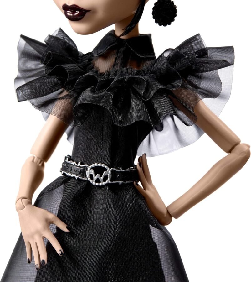 PRÉ-VENDA Monster High x Wednesday Addams Wandinha Rave'n Wednesday - Imagem 2