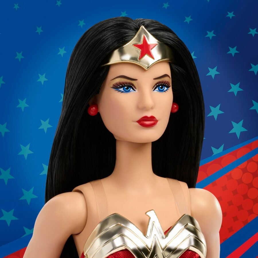 PRÉ-VENDA Barbie Signature Wonder Woman Mulher Maravilha edição comemorativa aniversário de 85 anos - Imagem 3